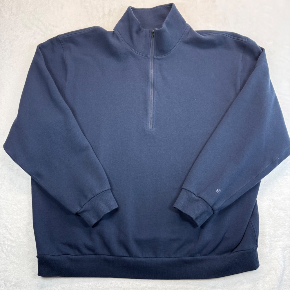 Lululemon Navy Blue Men's half zip pull over XXL